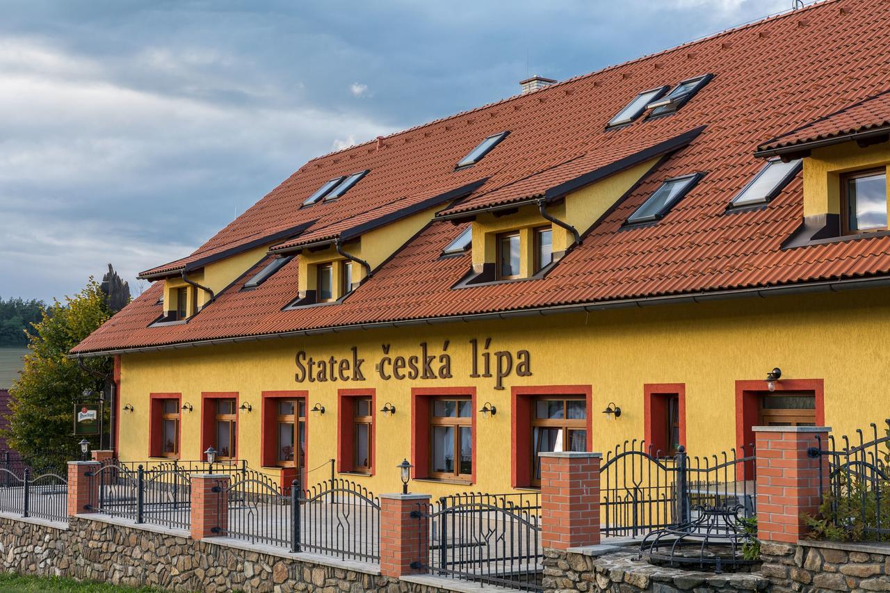 Statek Ceska Lipa Myslovice Hotel Klatovy Exterior photo