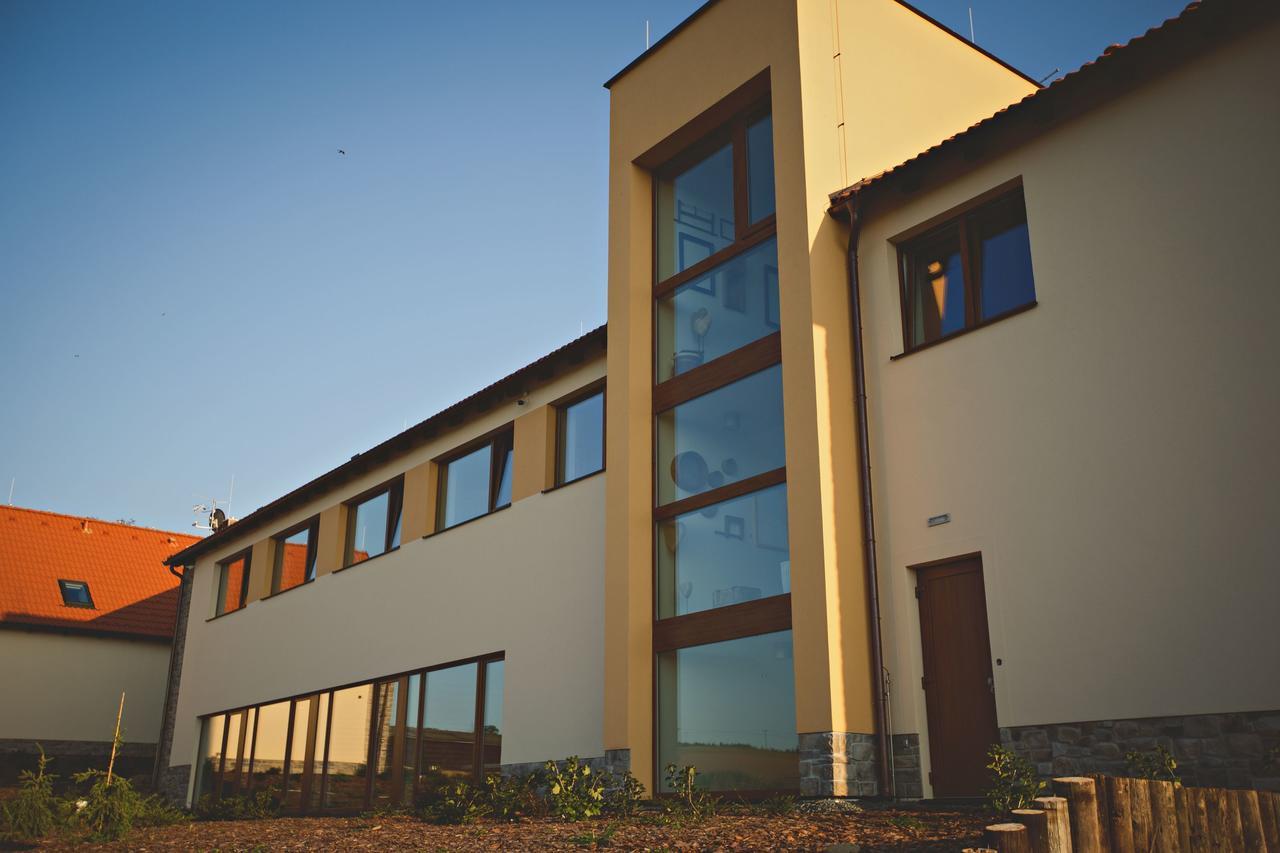 Statek Ceska Lipa Myslovice Hotel Klatovy Exterior photo